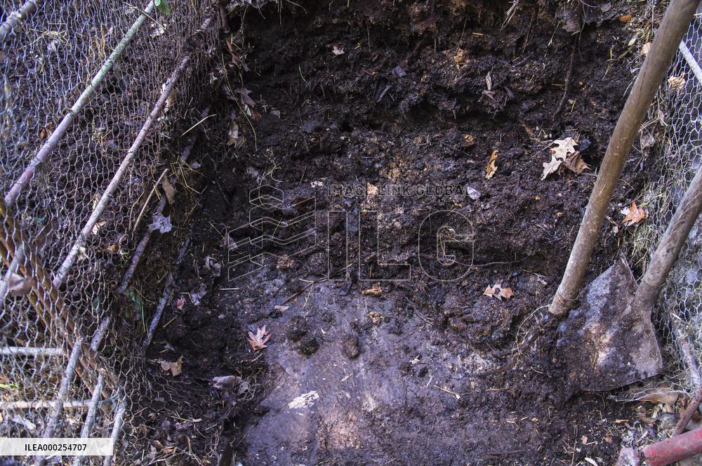 composting, household compost, aeration, turning