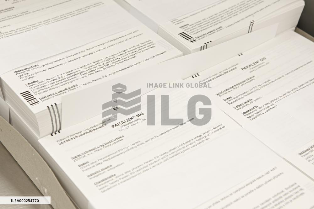 Zentiva, pharmaceutical company, interior, production, manufacture