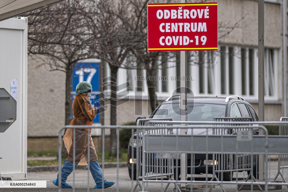 drive-through COVID-19 testing station, University Hospital Hradec Kralove