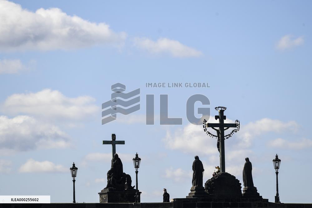 empty Charles Bridge