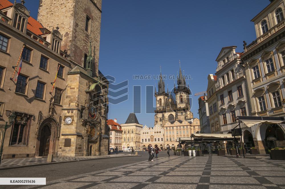 Church of Our Lady before Tyn, Tyn Church, Old Town Square, Old Town Hall, Empty center of Prague, historical center, Prague, city, without tourists, restricted movement of people, travel ban, prevention of infection, Coronavirus, Covid 19