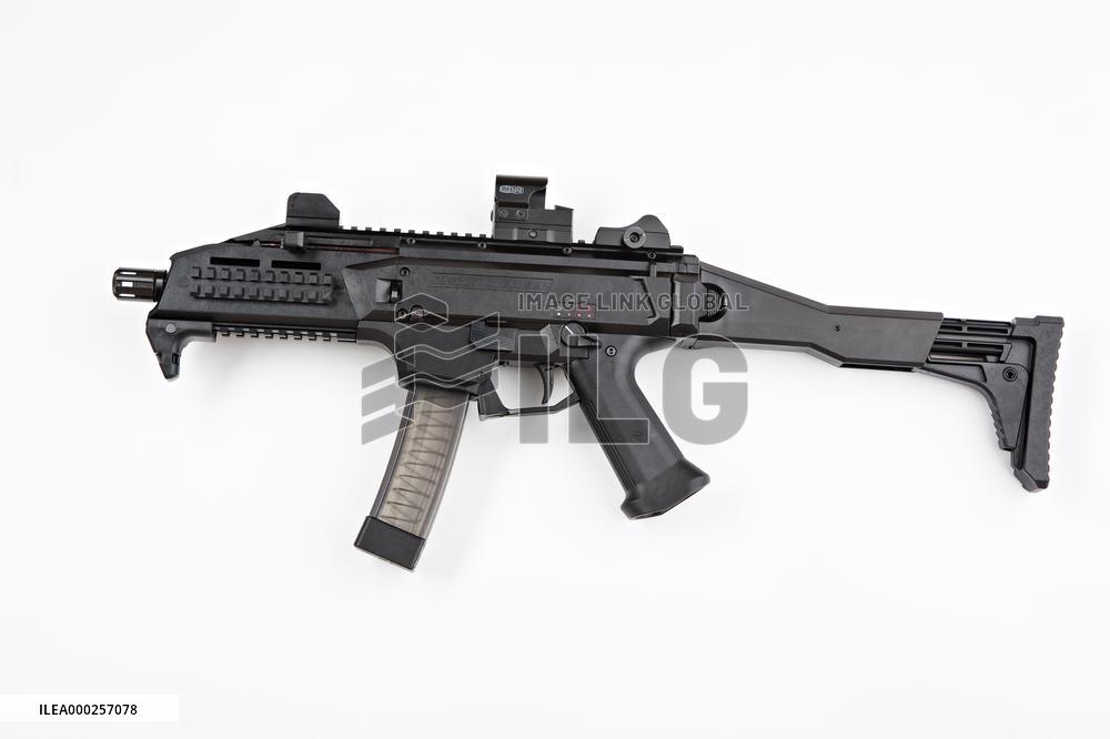 CZ SCORPION EVO 3 A, submachine gun, cal. 9x19 Ceska zbrojovka, CZUB, weapons, firearms, factory, manufacturer, rifles, military