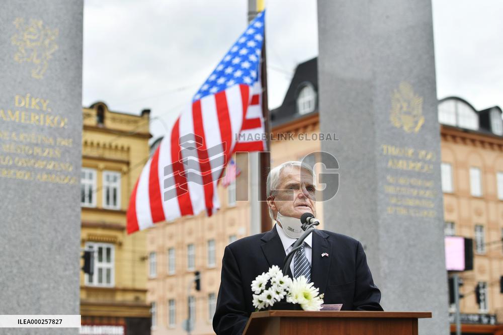 Stephen B. King