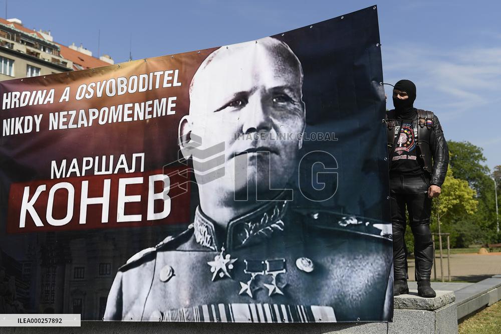 Konev, Czech followers of the nationalist Night Wolves motorcycle club, Prague, motorbike riders, flag