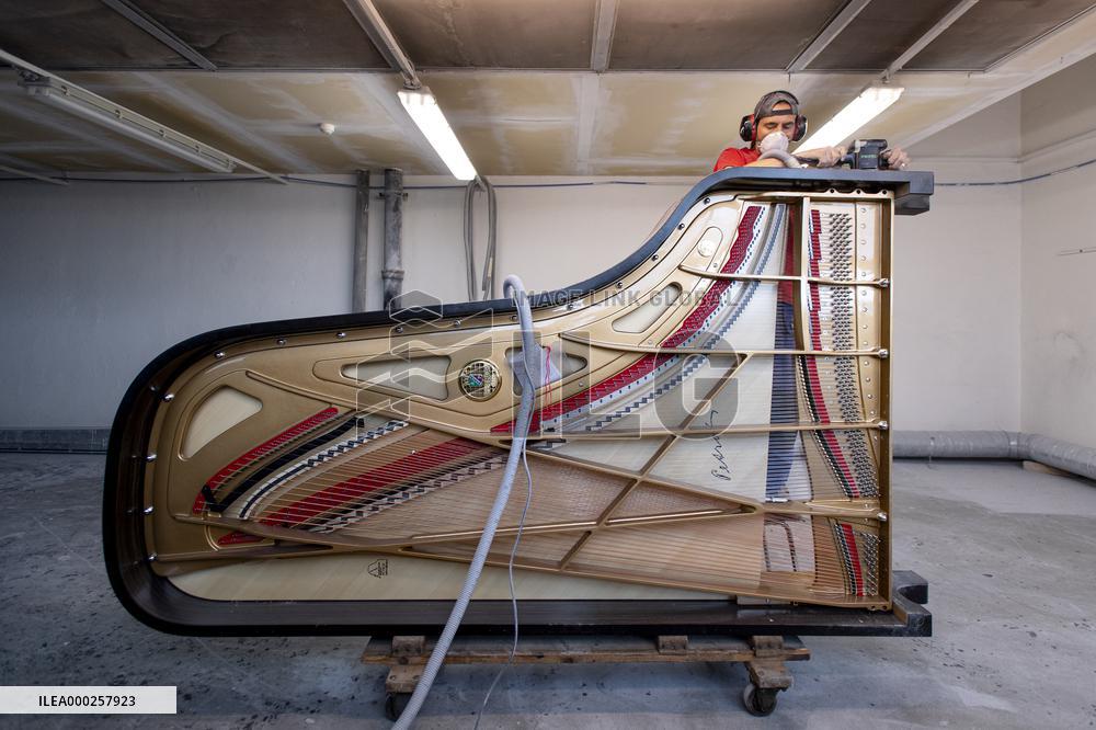 Petrof, production plant, grand piano, grand pianos