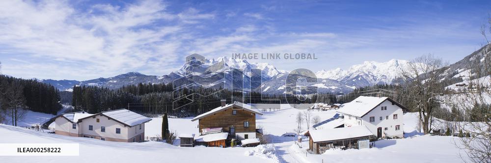 Eastern Alps, Tennen Mountains, Tennengebirge, landscape, winter, snow, sunny