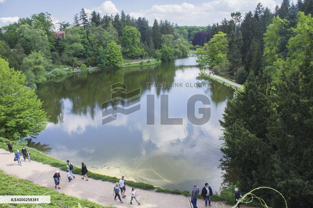 Pruhonice Park, Podzamecky pond