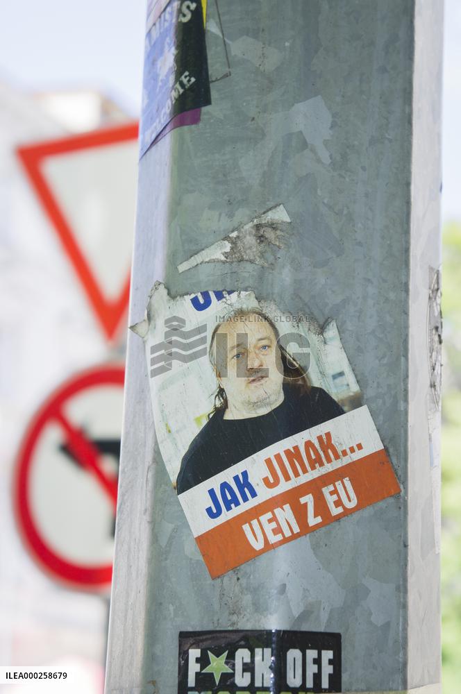 pre-election campaign sticker Ladislav Jakl, Senate elections 2018