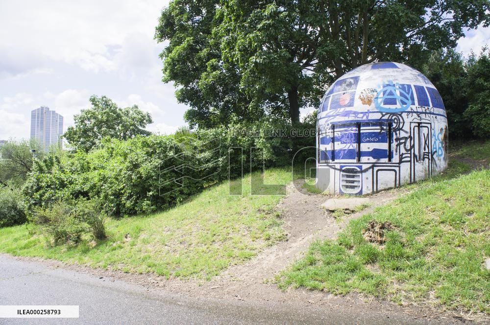R2-D2 Ventilation Shaft, R2D2, robot, air vent, Folimanka shelter, bunker
