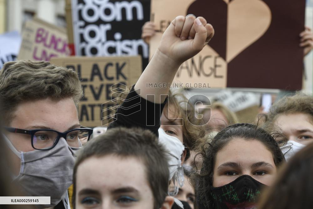 demonstration against the police violence and racism in the USA was held in Prague