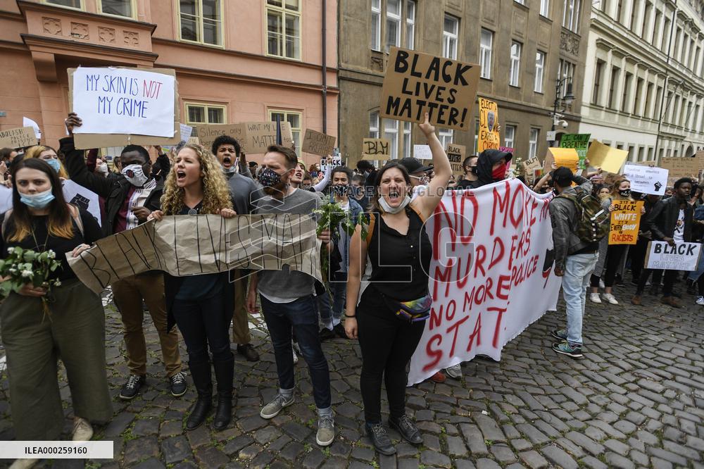demonstration against the police violence and racism in the USA was held in Prague, Embassy of the United States