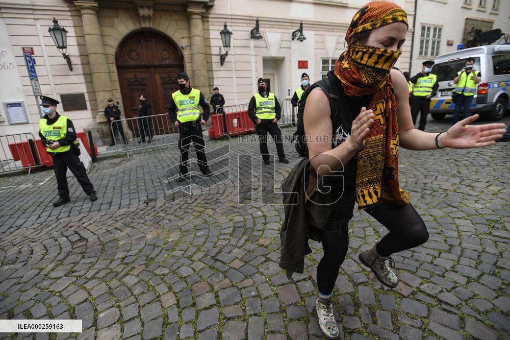 demonstration against the police violence and racism in the USA was held in Prague, Embassy of the United States