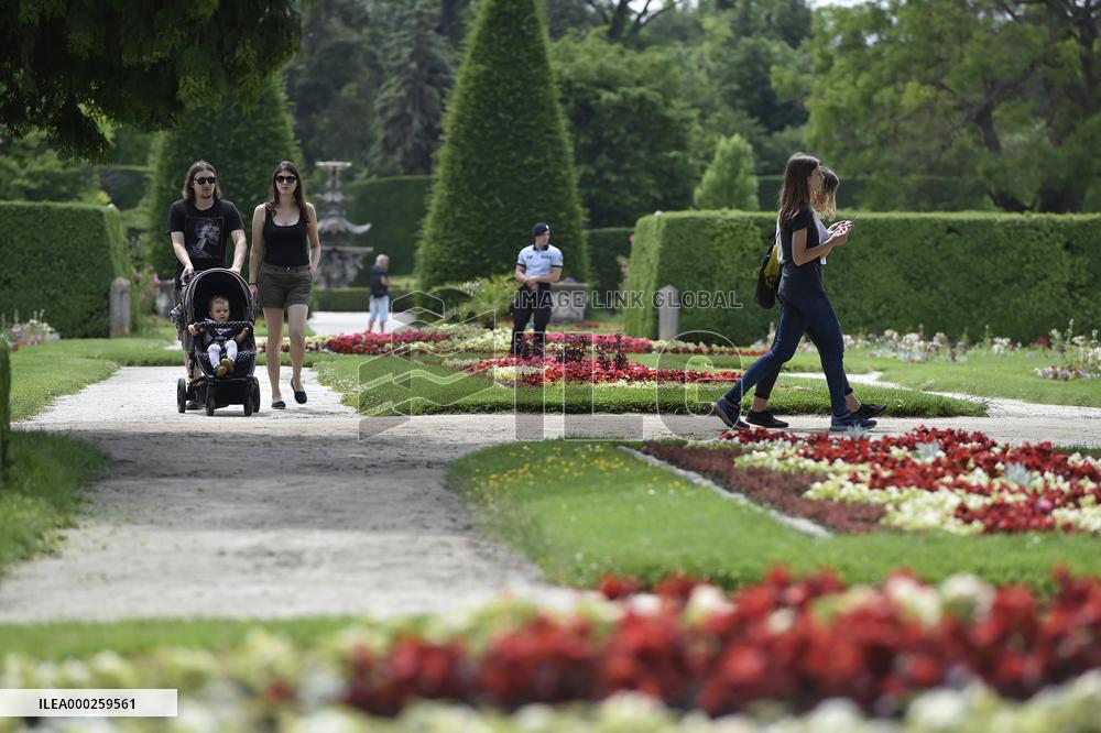Lednice Chateau park