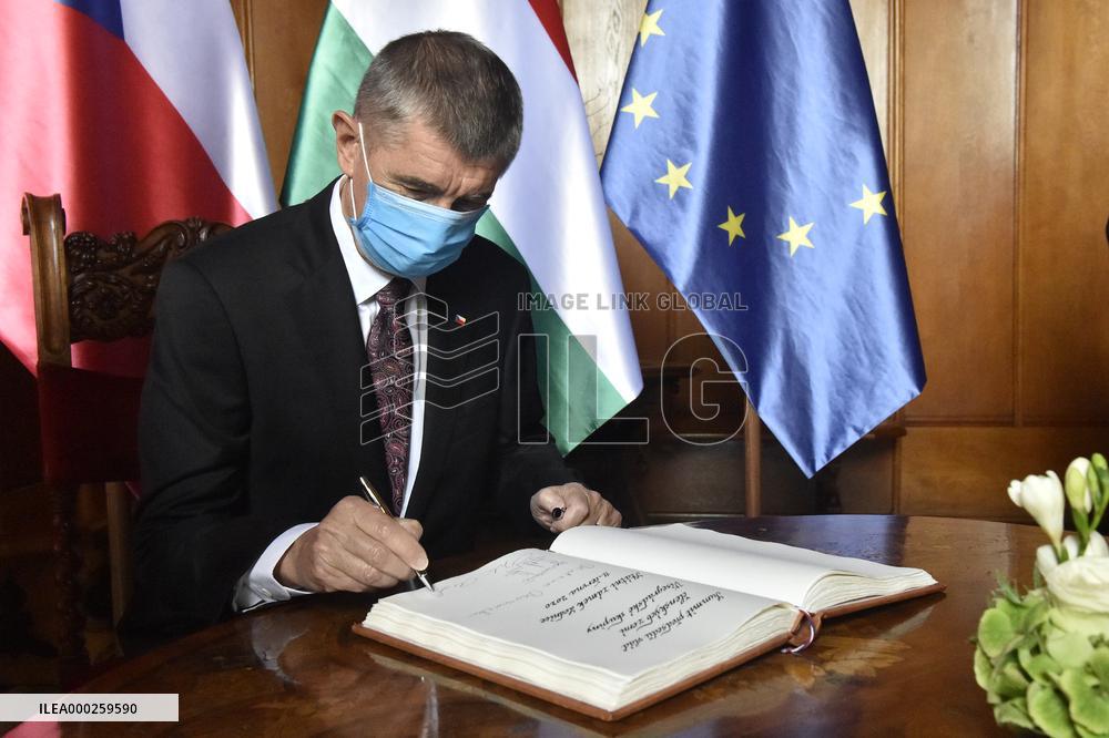 Andrej Babis, Meeting of Czech, Hungarian, Polish and Slovak (V4) prime ministers