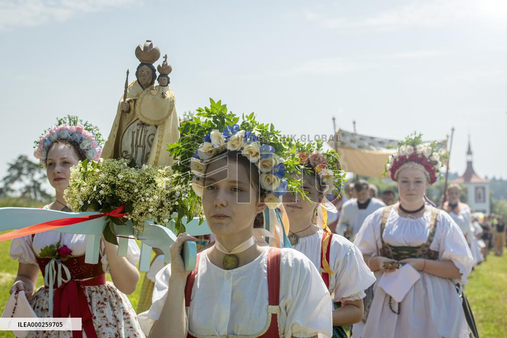 Corpus Christi procession in Letarovice