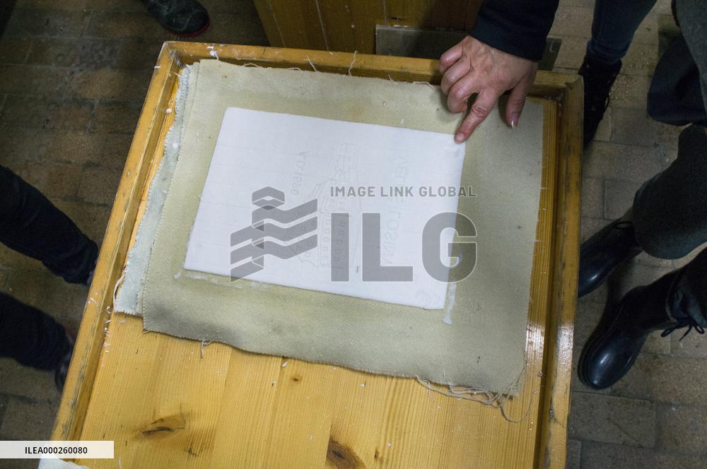 Handmade Paper Mill Velke Losiny