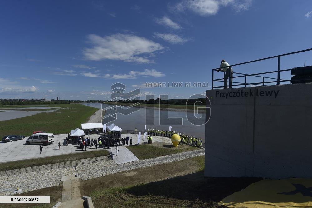 Raciborz dam, Odra river