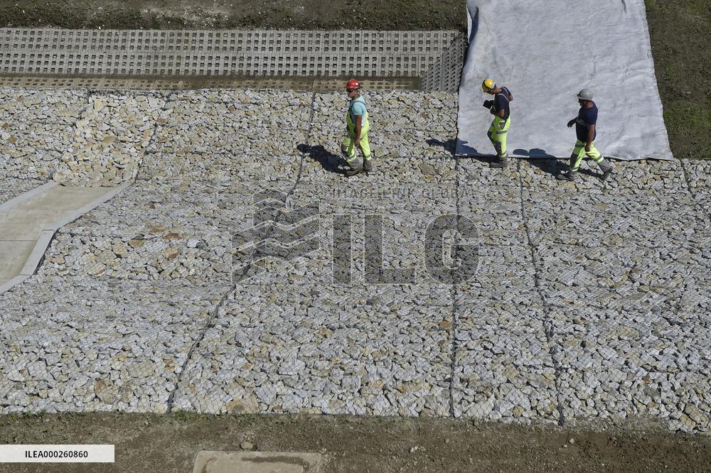 Raciborz dam, Odra river