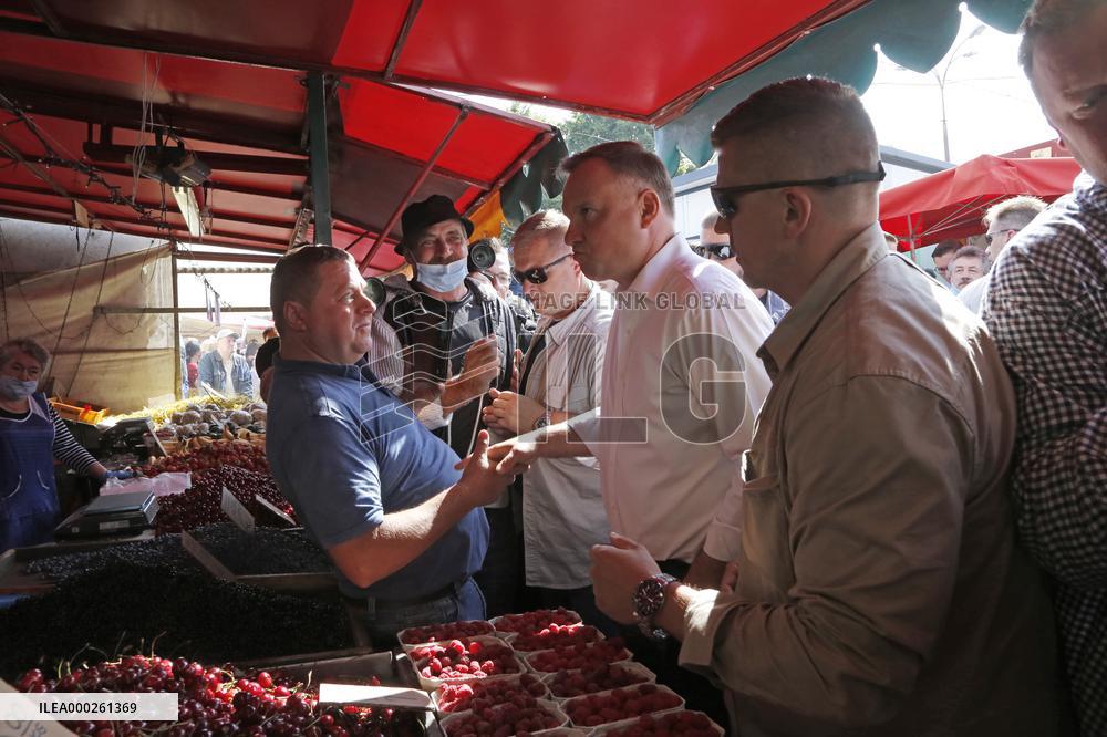 Polish President Andrzej Duda meeting with the residents of the town of Dabrowa Gornicza.