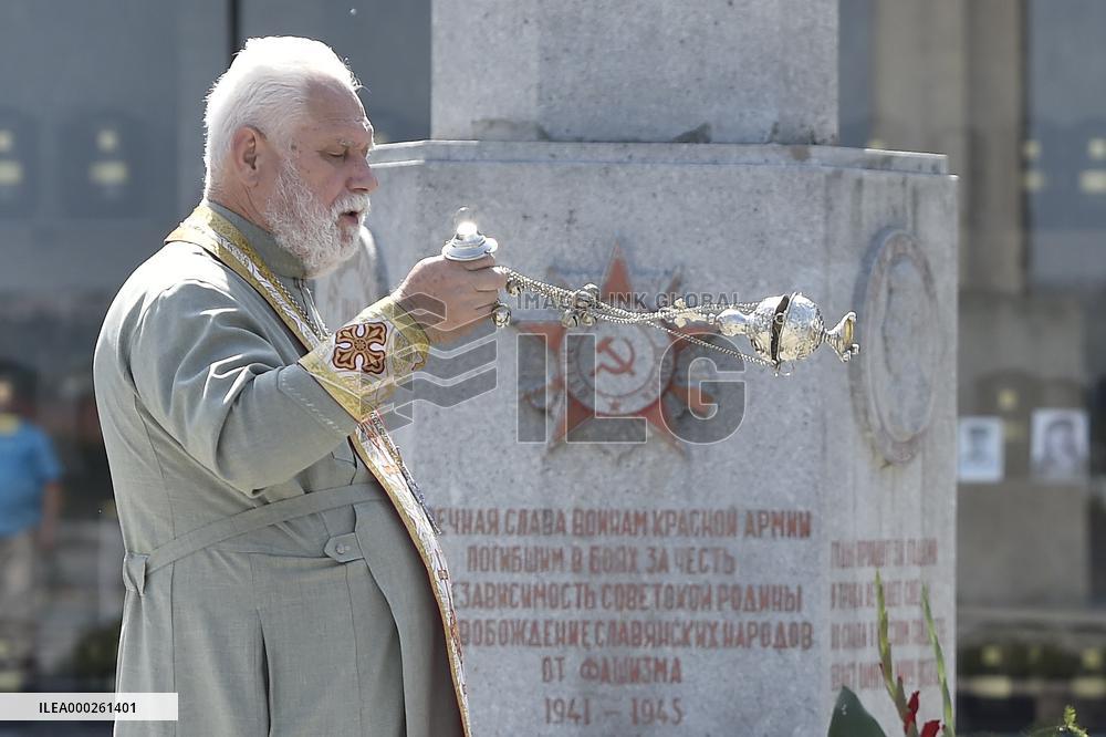 Granite slabs commemorating dead soldiers Red Army during WWII in Brno