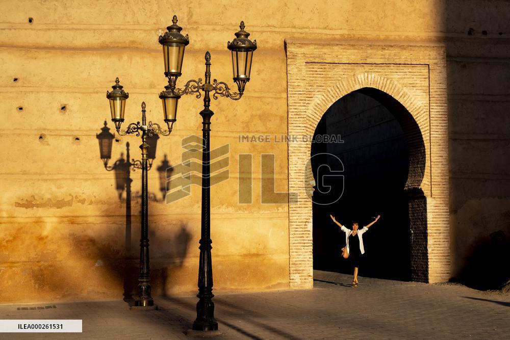 life on streets of medina