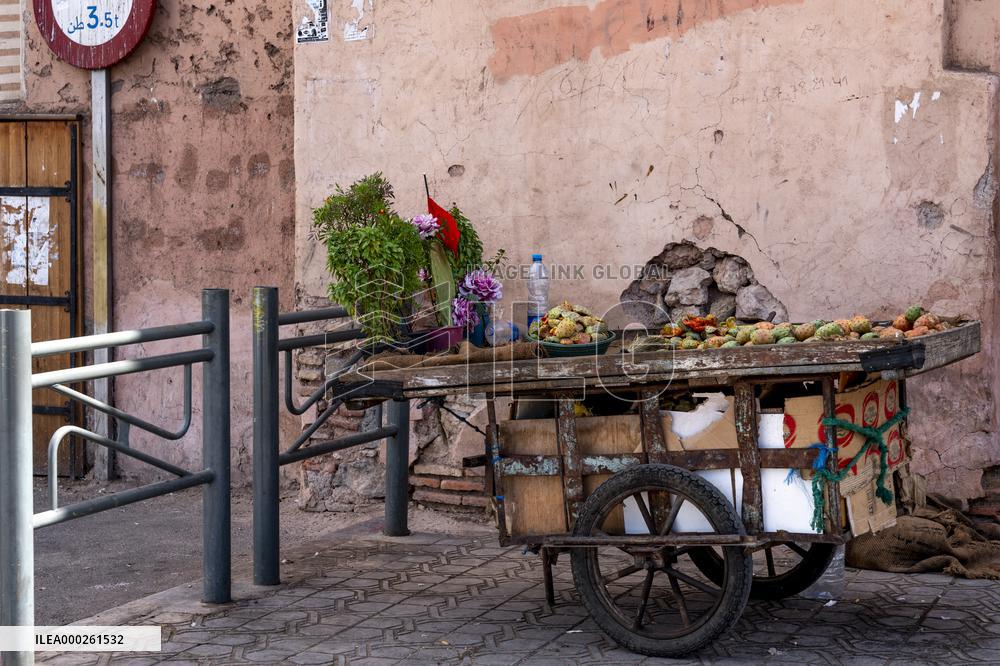 life on streets of medina