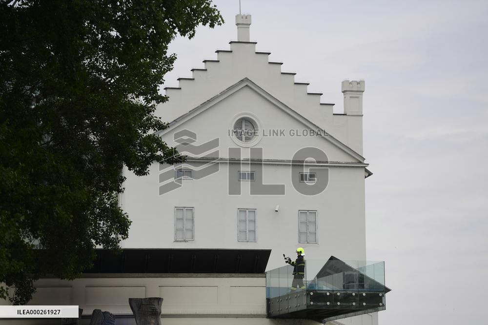 fire in Museum Kampa