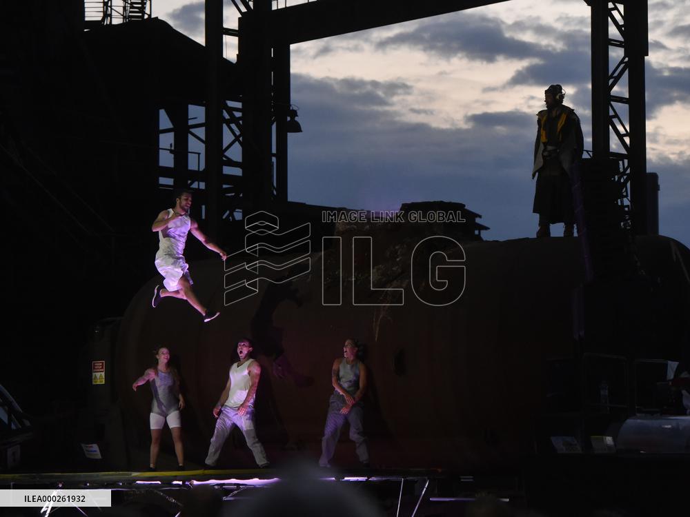 Cirk La Putyka, NeFestival (No Festival)