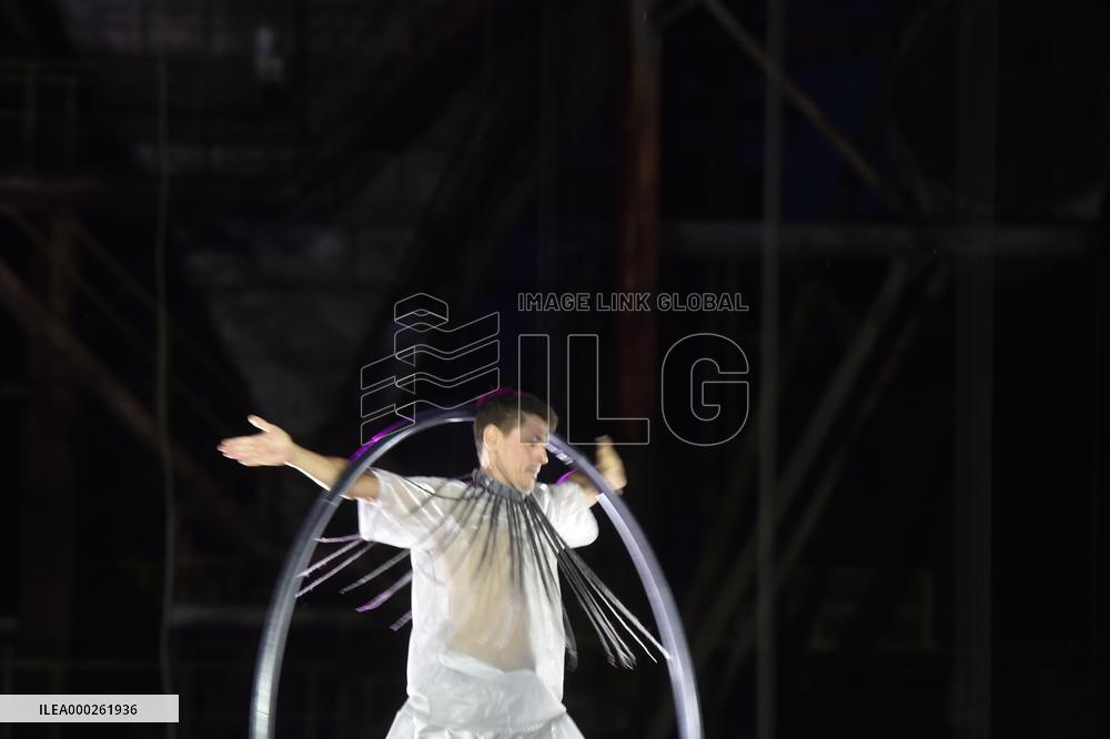 Cirk La Putyka, NeFestival (No Festival)