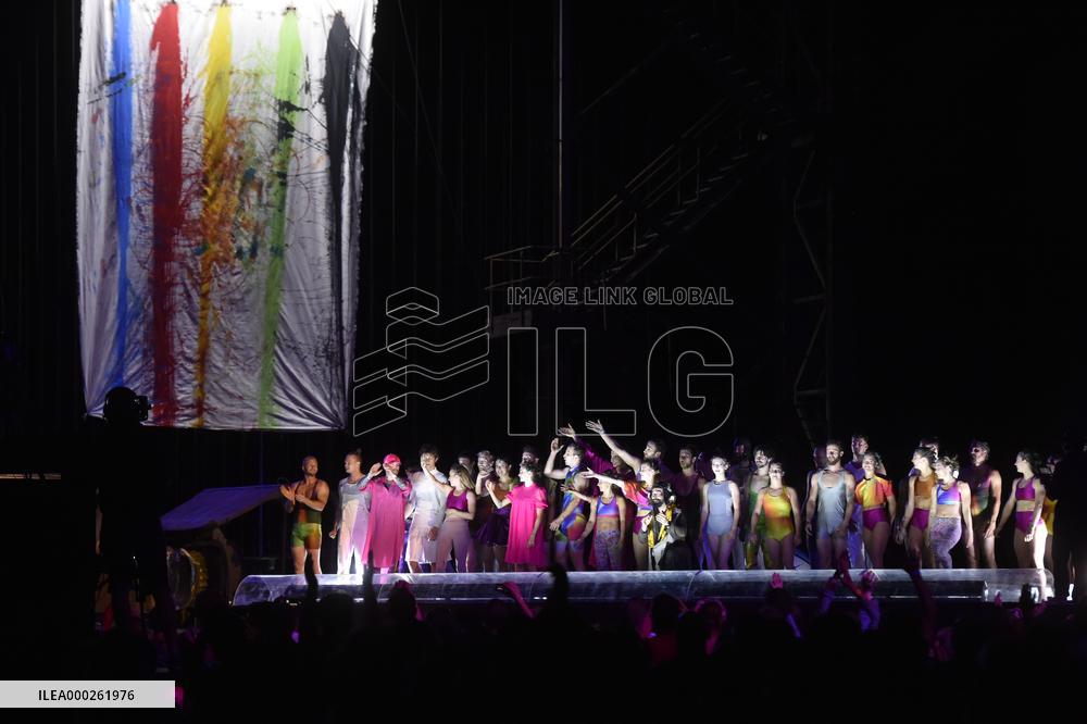 Cirk La Putyka, NeFestival (No Festival)