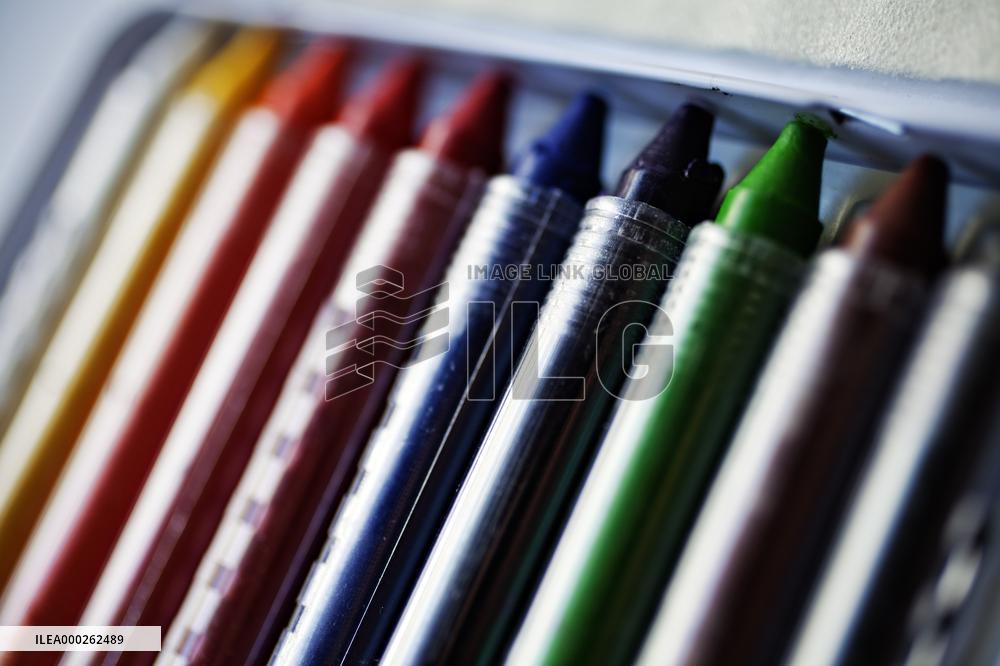 wax colored pencil, pencils, crayons, crayon, color, colour, colors, colours, art, tools