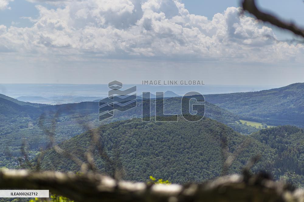 Milesovka, Milesovka, mountain, hill, transmitter, meteorological station, observatory, lookout tower