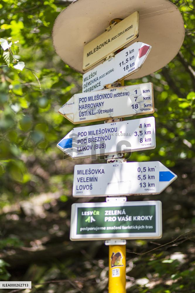 Milesovka, Milesovka, mountain, hill, transmitter, meteorological station, observatory, lookout tower, road, way, signs