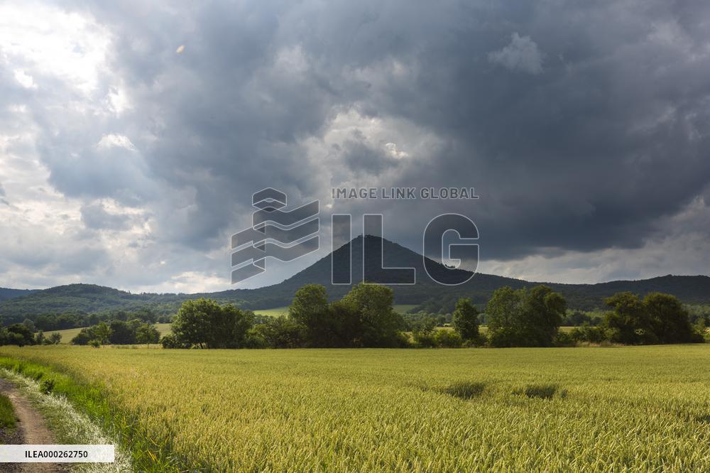 Milesovka, Milesovka, mountain, hill, transmitter, meteorological station, observatory, lookout tower