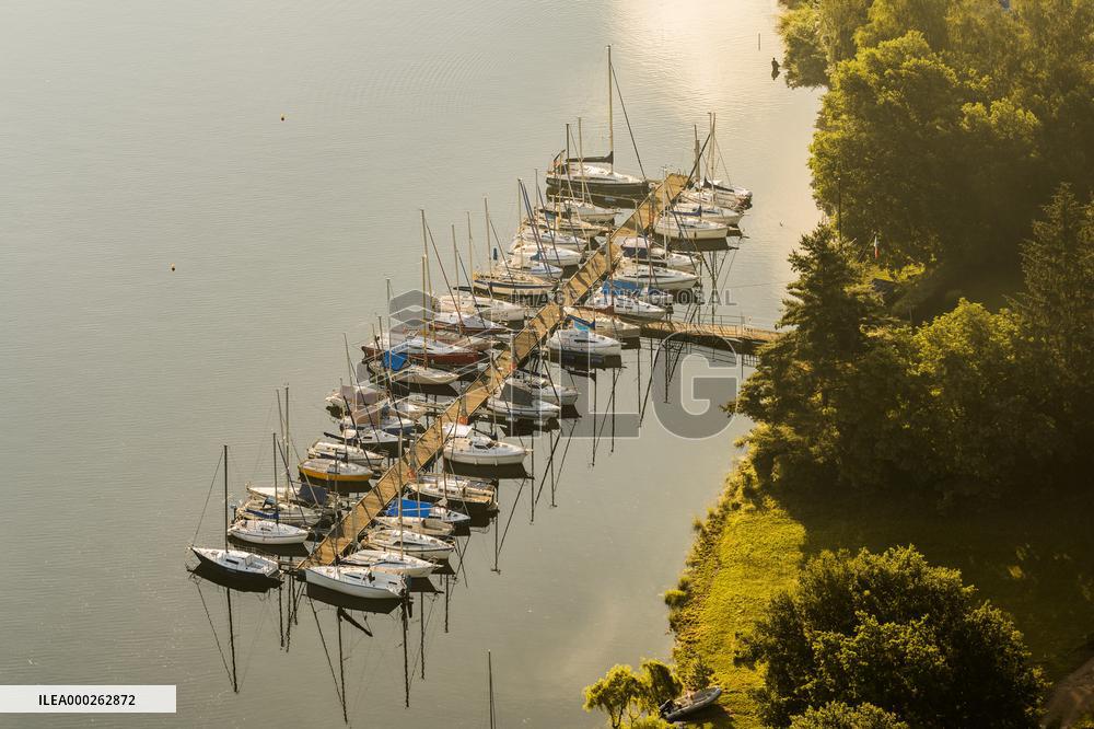 Vltava River, Slapy dam, harbour, yacht Zivohost, boat