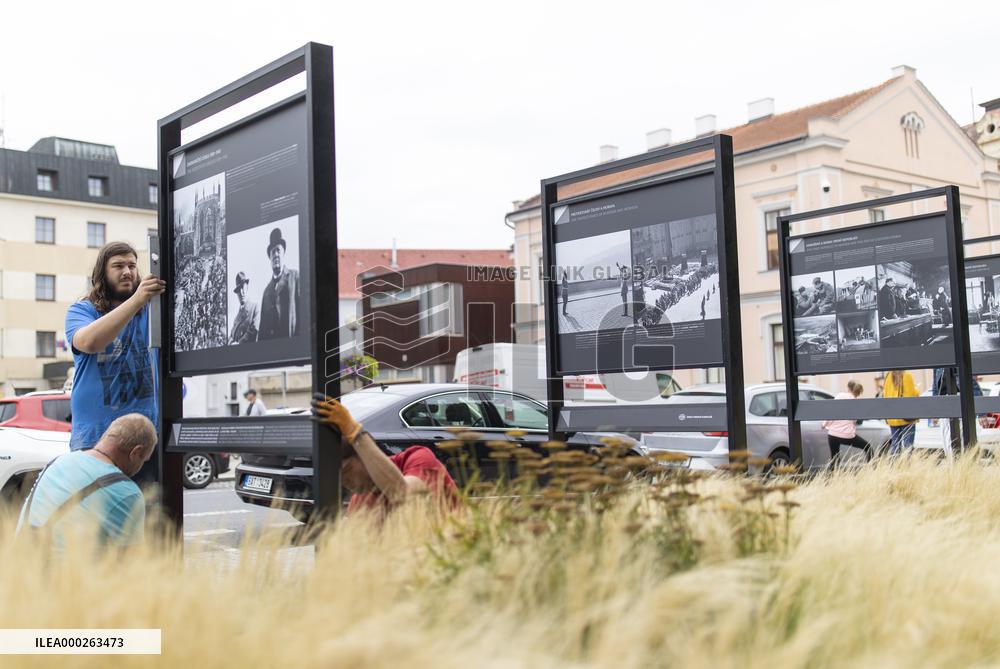 Undesirable Moments, Czech News Agency (CTK) photographic exhibition