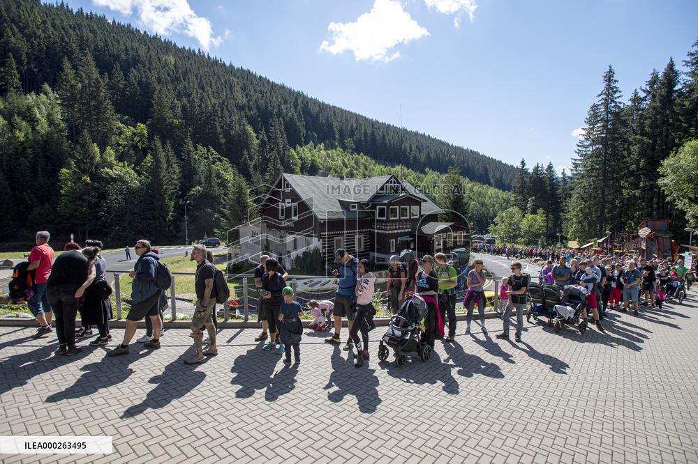 Thousands of people visited the top of Snezka in the Krkonose Mountains