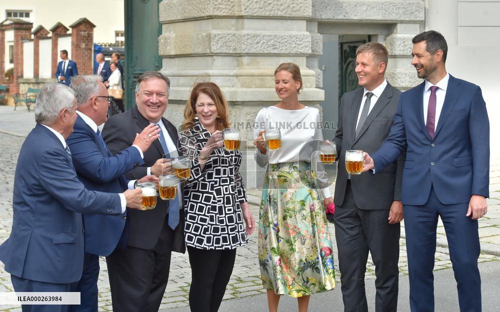 MIKE POMPEO, STEPHEN B. KING, VACLAV BERKA, SUSAN POMPEO, IVA PETRICKOVA, TOMAS PETRICEK, PAVEL SEMIK, beer, Pilsen, Pilsner Plzensky Prazdroj brewery