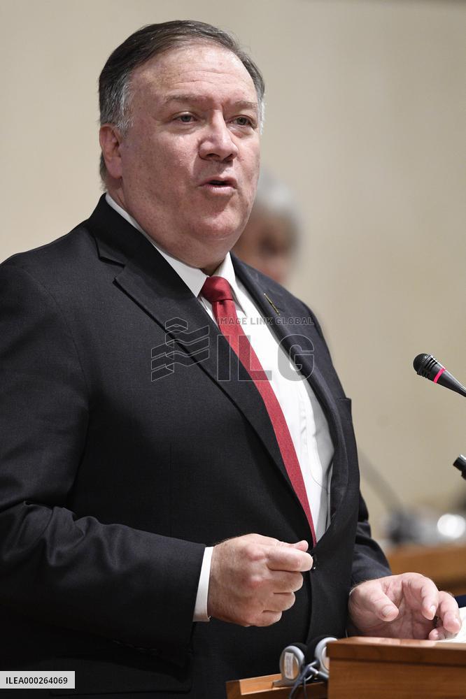 Mike Pompeo