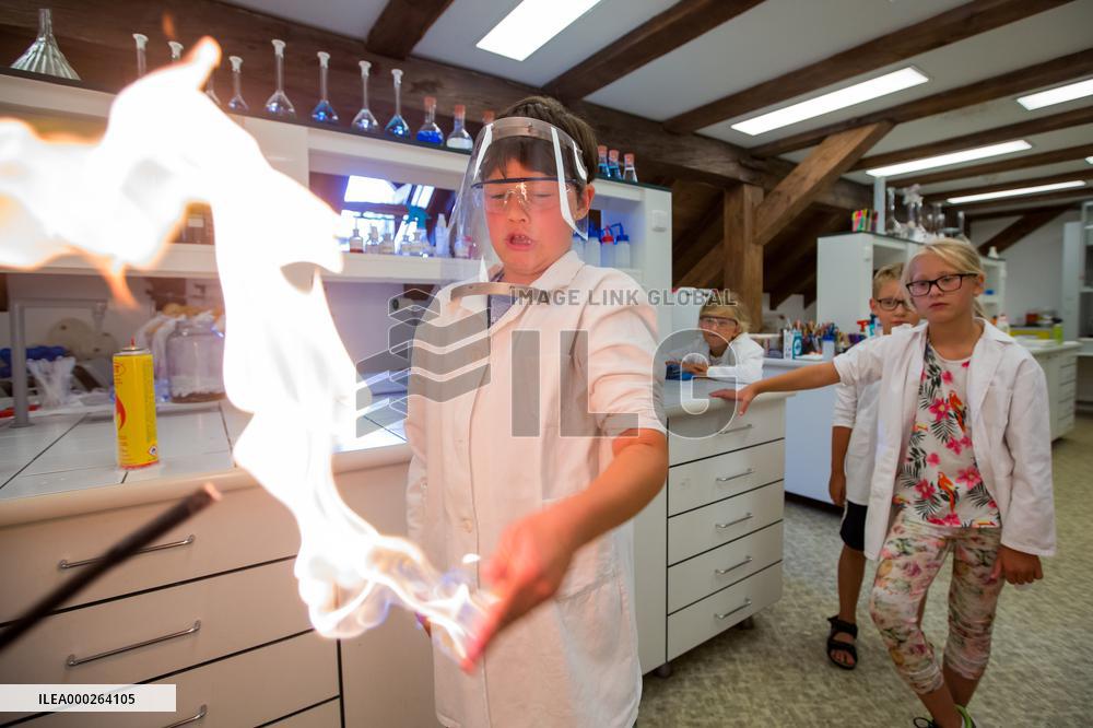 suburban camp, chemical laboratory, lab, experiment, experiments