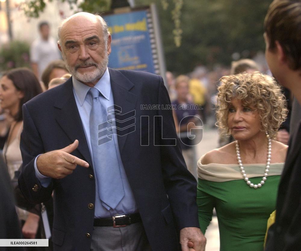 Sean Connery, Micheline Roquebrune