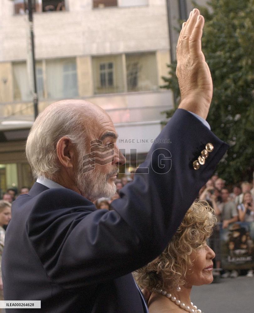 Sean Connery, Micheline Roquebrune