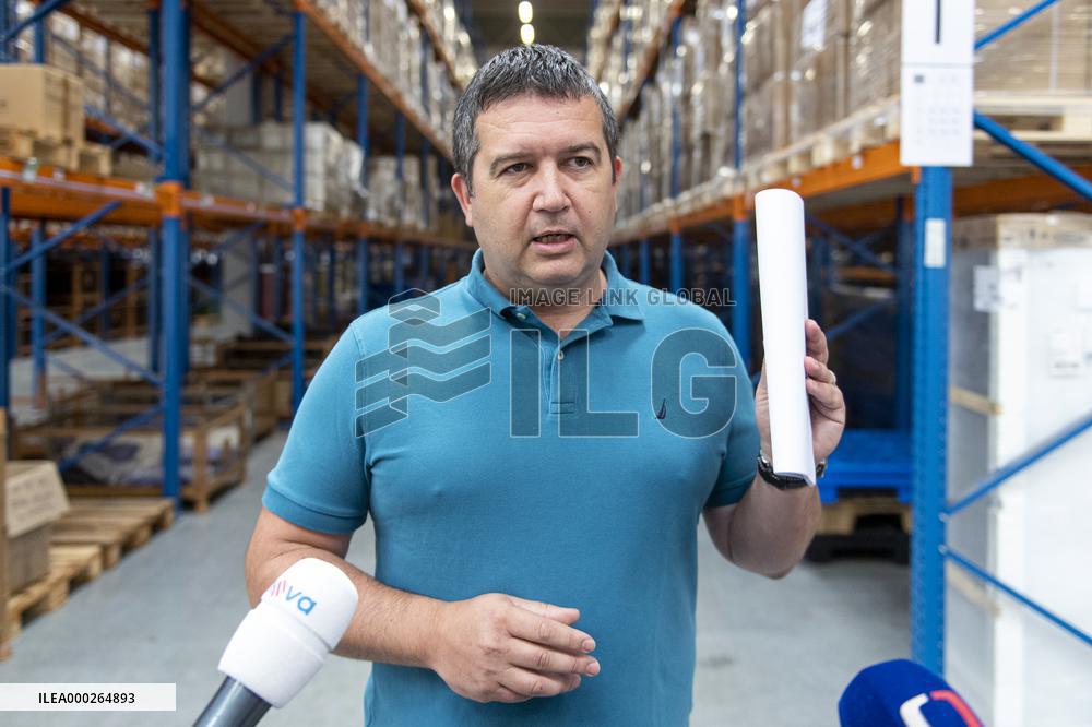 Jan Hamacek, police depository, anti-coronavirus protective devices, storage, warehouse