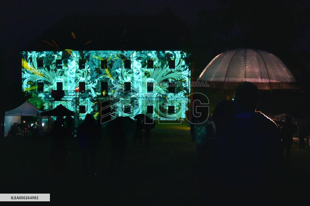 Castle Bonfire Night at Valec castle, video mapping