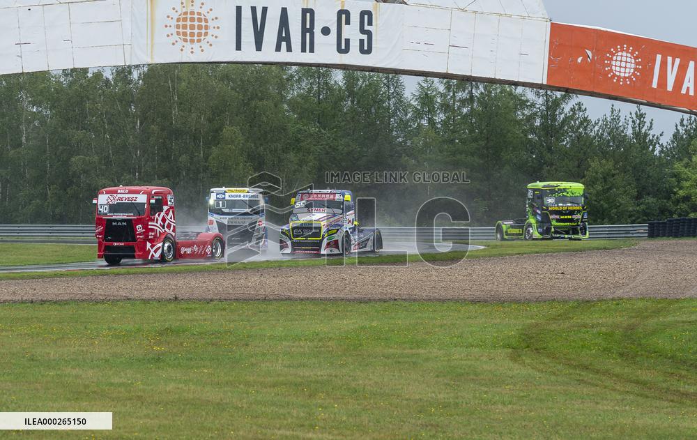 NORBERT KISS, JOCHEN HAHN, ADAM LACKO, SASCHA LENZ