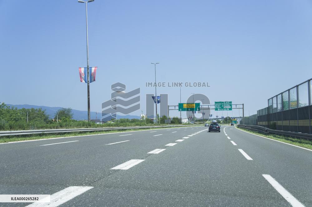 A2 motorway, highway, Zagreb/Lucko, traffic, rideable, almost empty