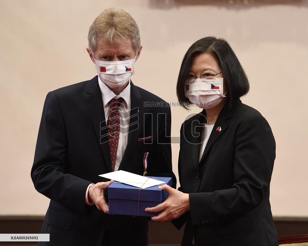 Milos Vystrcil, Tsai Ing-wen, Taiwan