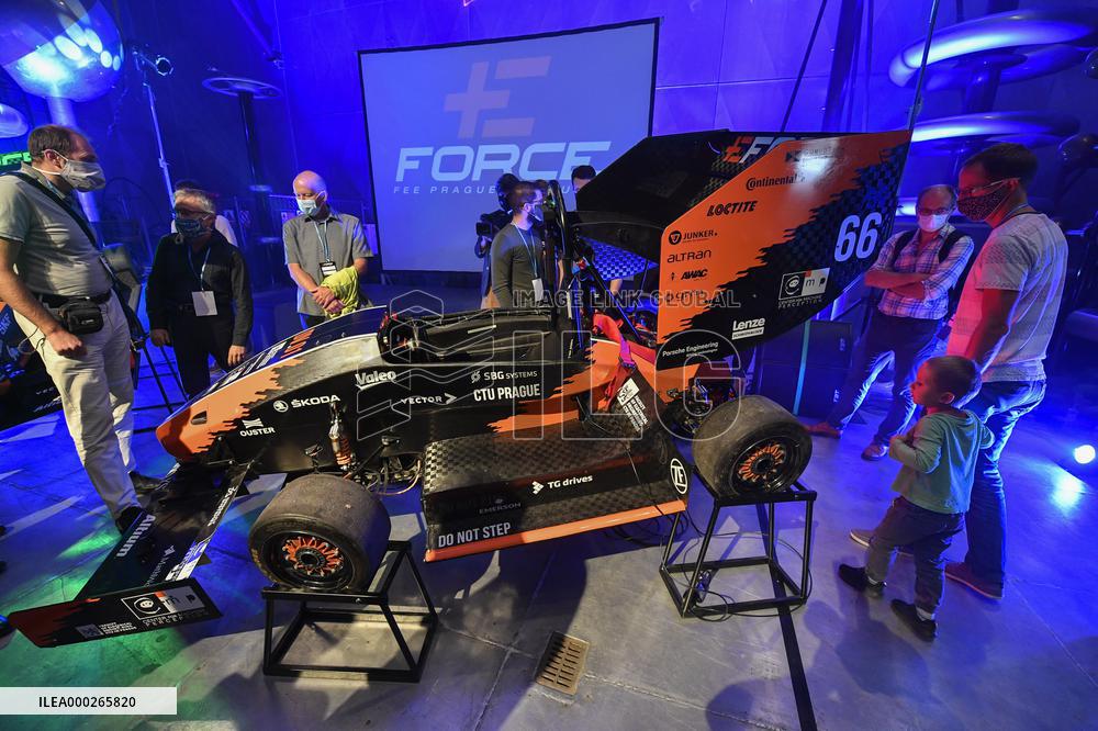 first self-driving electric formula, eForce FEE Prague Formula, team from CVUT