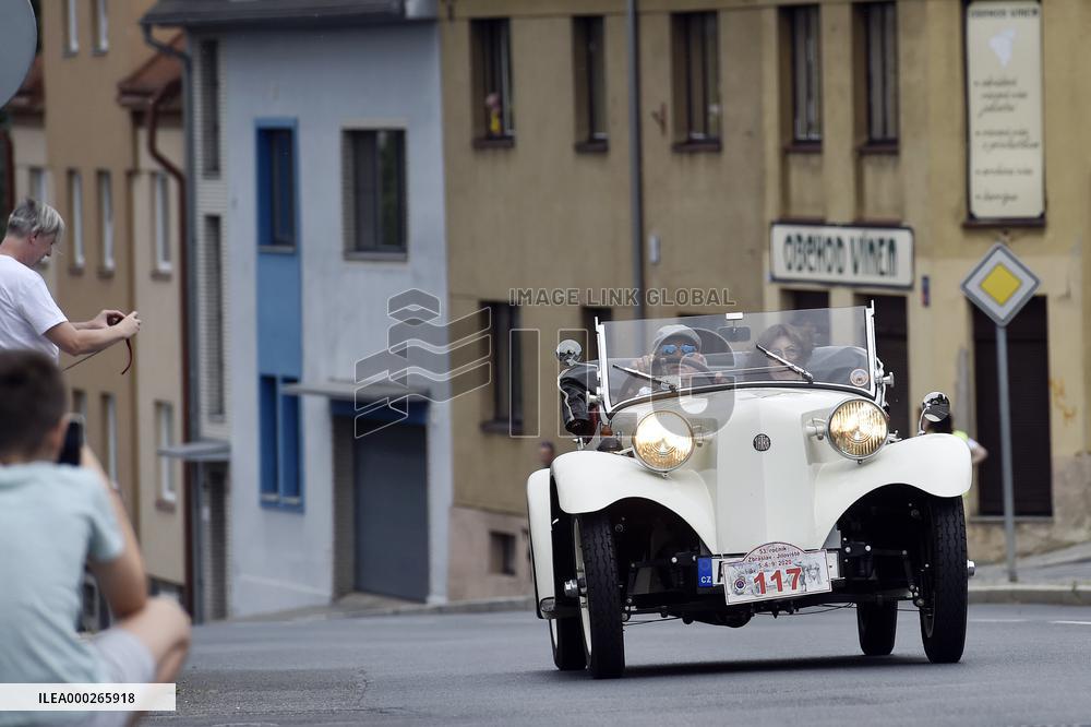 53rd year of the regularity ride to the hill Zbraslav - Jiloviste, veteran, oldtimer