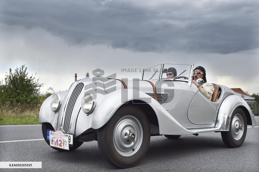 53rd year of the regularity ride to the hill Zbraslav - Jiloviste, veteran, oldtimer